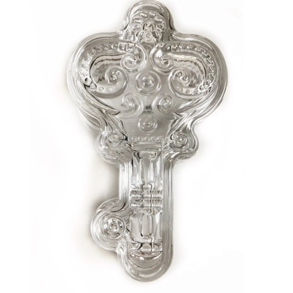 Studio Silversmiths Key Cut Crystal Jewelry Trinket Storage Box Crystal Gift - Picture 5 of 5